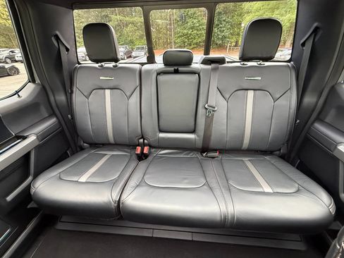 Used 2020 Ford F250 Platinum w/ FX4 Off-Road Package image 32