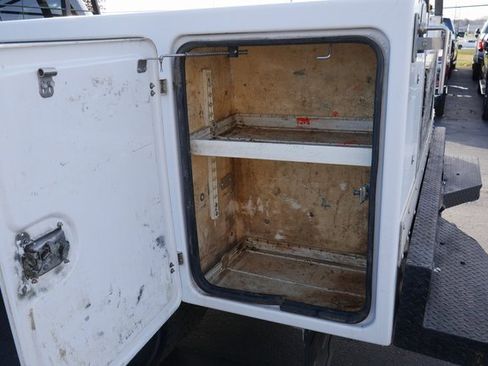 Used 2013 Ford F450 XL w/ Heavy Service Suspension Pkg image 7