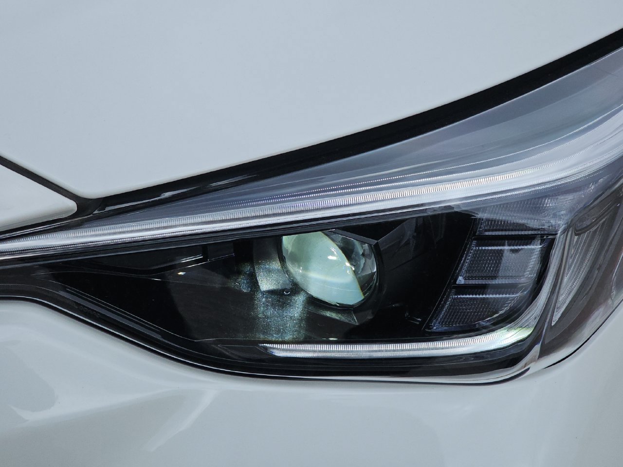 New 2026 Subaru Crosstrek 2.5i Wilderness w/ Crosstrek Mirror Package AWD/4WD image 31
