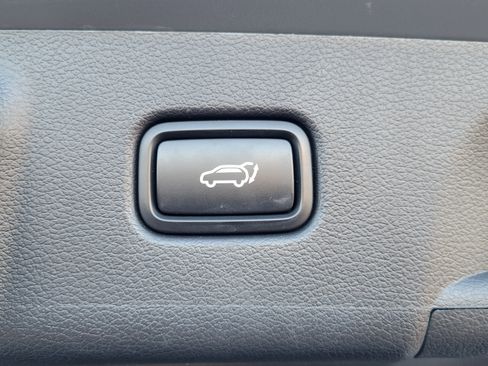 Used 2024 Hyundai Palisade Limited image 29