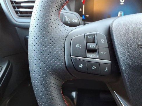 Used 2025 Ford Escape ST-Line w/ Tech Pack #1 image 17