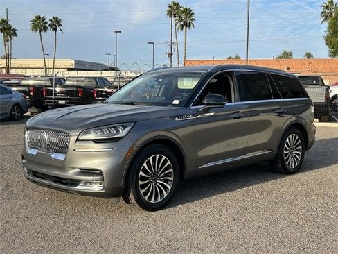 Used 2021 Lincoln Aviator Reserve w/ Elements Package Plus image 1