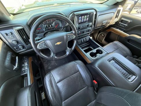 Used 2019 Chevrolet Silverado 2500 LTZ w/ Duramax Plus Package AWD/4WD image 18