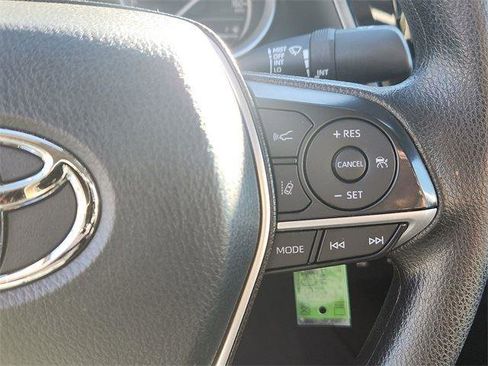 Used 2023 Toyota Camry LE image 21