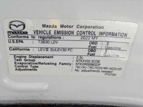 Used 2022 MAZDA MAZDA3 s image 22