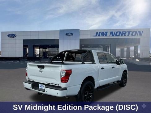 Used 2024 Nissan Titan SV AWD/4WD image 4