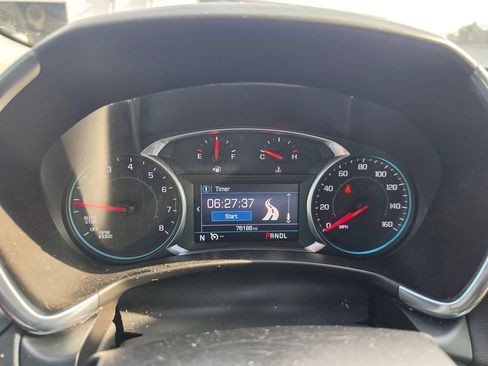 Used 2019 Chevrolet Equinox LT image 8