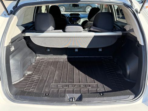 Used 2018 Subaru Crosstrek 2.0i Premium w/ Eyesight System image 10