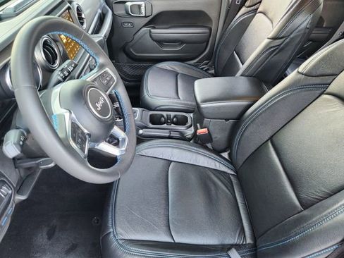 Used 2023 Jeep Wrangler Unlimited Rubicon 4xe w/ Steel Bumper Group image 13