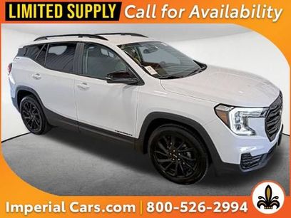 Used 2023 GMC Terrain SLE w/ Driver Convenience Package