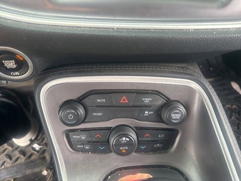 Used 2022 Dodge Challenger SXT w/ Blacktop Package image 16