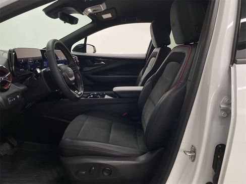 Used 2024 Chevrolet Blazer EV RS image 15