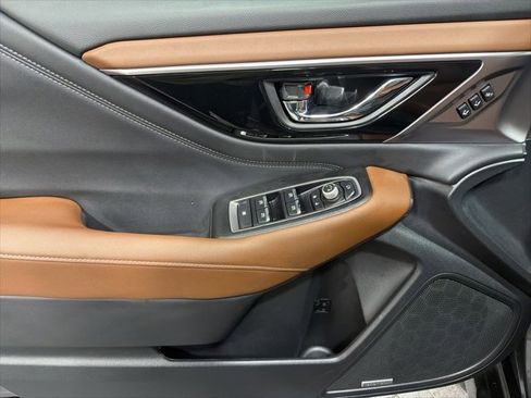 Certified 2025 Subaru Outback Touring XT image 9