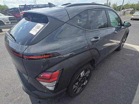 Used 2024 Hyundai Kona SEL FWD image 9