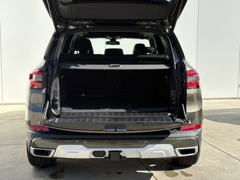 Used 2021 BMW X5 xDrive40i w/ Convenience Package image 9