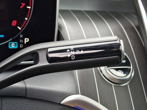 New 2025 Mercedes-Benz GLC 300 4MATIC image 15