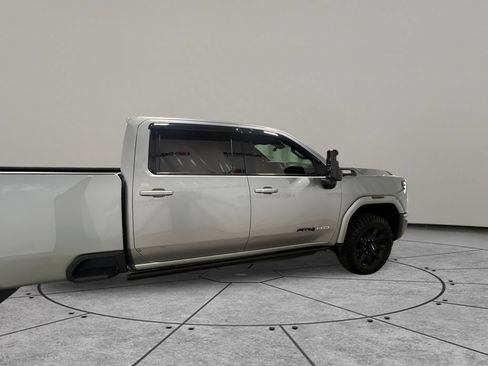 Used 2024 GMC Sierra 2500 AT4 w/ AT4 Premium Plus Package AWD/4WD image 17