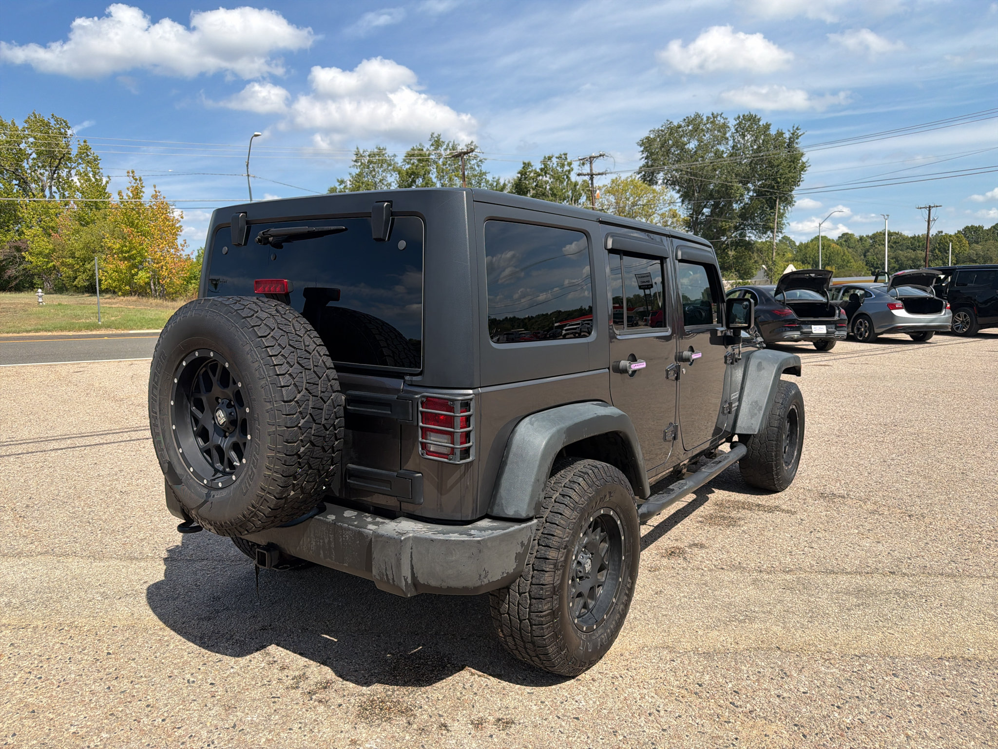 Used 2018 Jeep Wrangler Unlimited Sport S AWD/4WD image 20