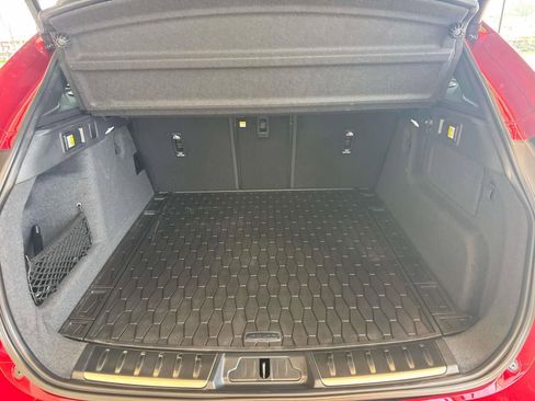 New 2026 Jaguar F-PACE R-Dynamic S image 7