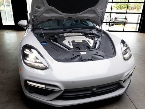 Used 2018 Porsche Panamera Turbo S w/ Assistance Package AWD/4WD image 61