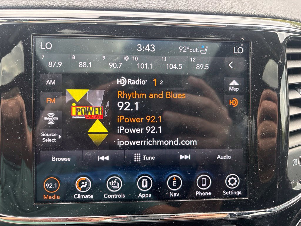 Used 2021 Jeep Grand Cherokee Trailhawk w/ Premium Lighting Group AWD/4WD image 18