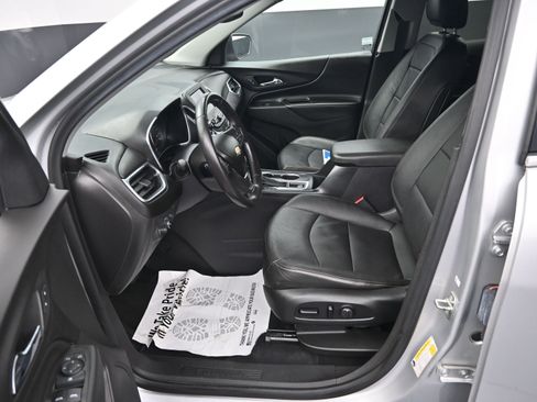 Certified 2020 Chevrolet Equinox LT w/ Sport Edition image 18