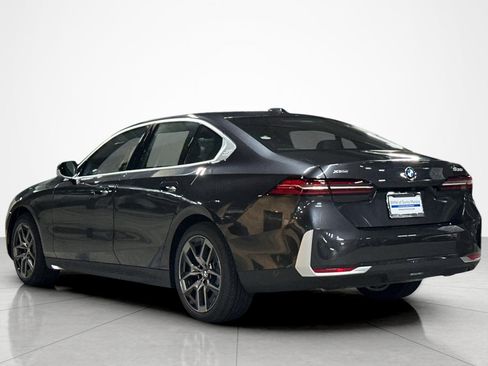 New 2027 BMW 530i xDrive w/ Premium Package AWD/4WD image 3
