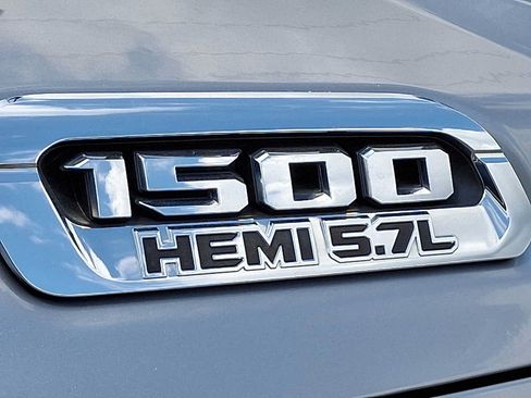 Used 2021 RAM 1500 Big Horn AWD/4WD image 30