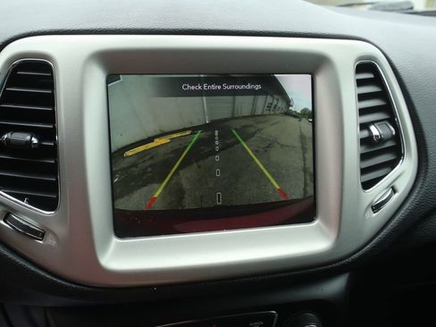 Used 2021 Jeep Compass 80th Special Edition image 37