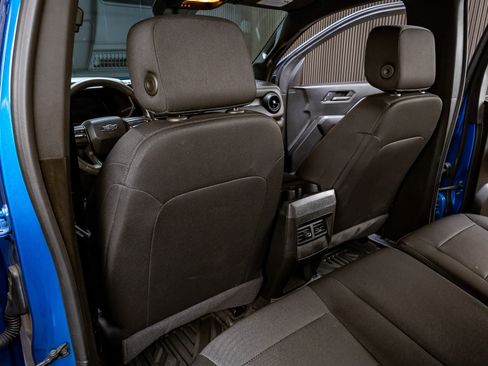 Used 2024 Chevrolet Colorado Trail Boss w/ Technology Package AWD/4WD image 34