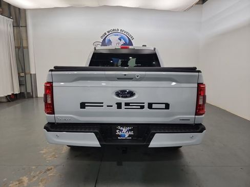 Used 2022 Ford F150 XLT w/ Equipment Group 302A High image 8