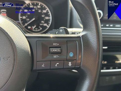 Used 2023 Nissan Rogue SV AWD/4WD image 21