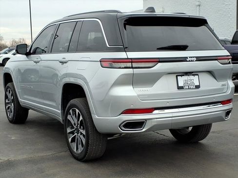 Used 2024 Jeep Grand Cherokee Overland w/ Trailer Tow Package image 5