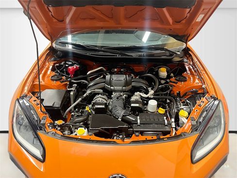 Used 2023 Toyota GR86 10th Anniversary SE image 28