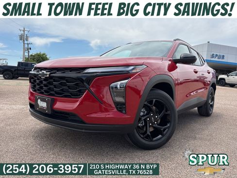 New 2026 Chevrolet Trax LT w/ Driver Confidence Package FWD image 1