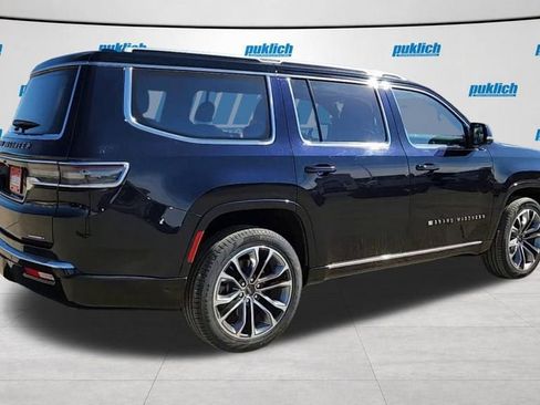 Used 2024 Jeep Grand Wagoneer Series III w/ Rear Seat Video Group 1 AWD/4WD image 8