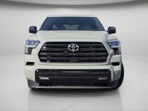 Used 2026 Toyota Sequoia Limited image 3