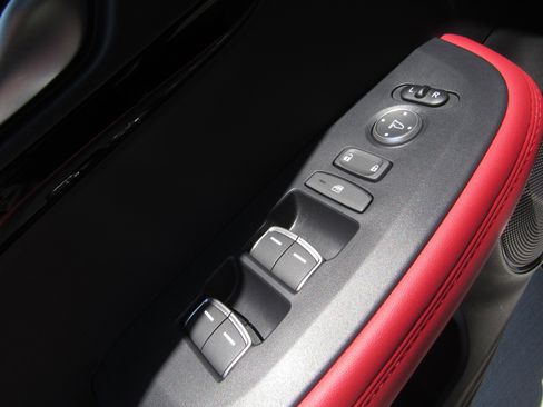 Certified 2025 Acura ADX A-Spec image 25