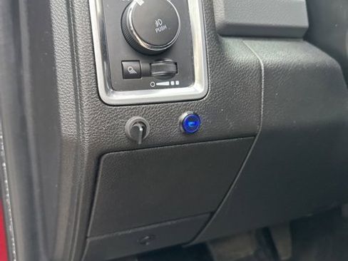 Used 2018 RAM 3500 Big Horn image 21