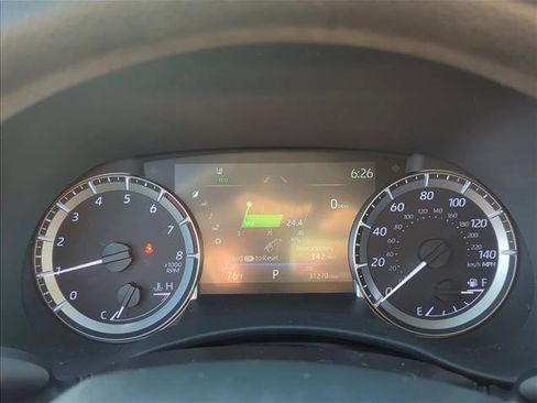 Used 2023 Toyota Highlander L FWD image 17