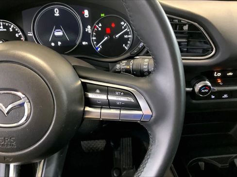 Used 2022 MAZDA CX-30 AWD 2.5 S w/ Premium Package image 23