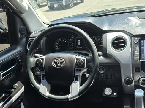 Used 2021 Toyota Tundra Platinum AWD/4WD image 22