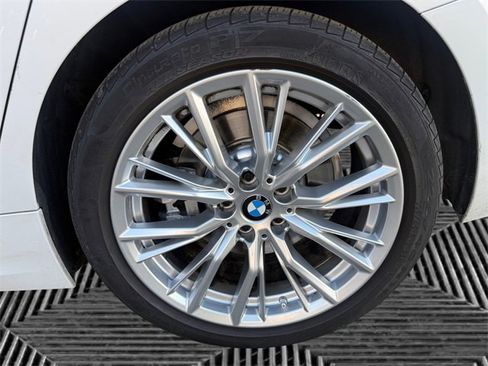 Used 2024 BMW 330i xDrive Sedan image 34