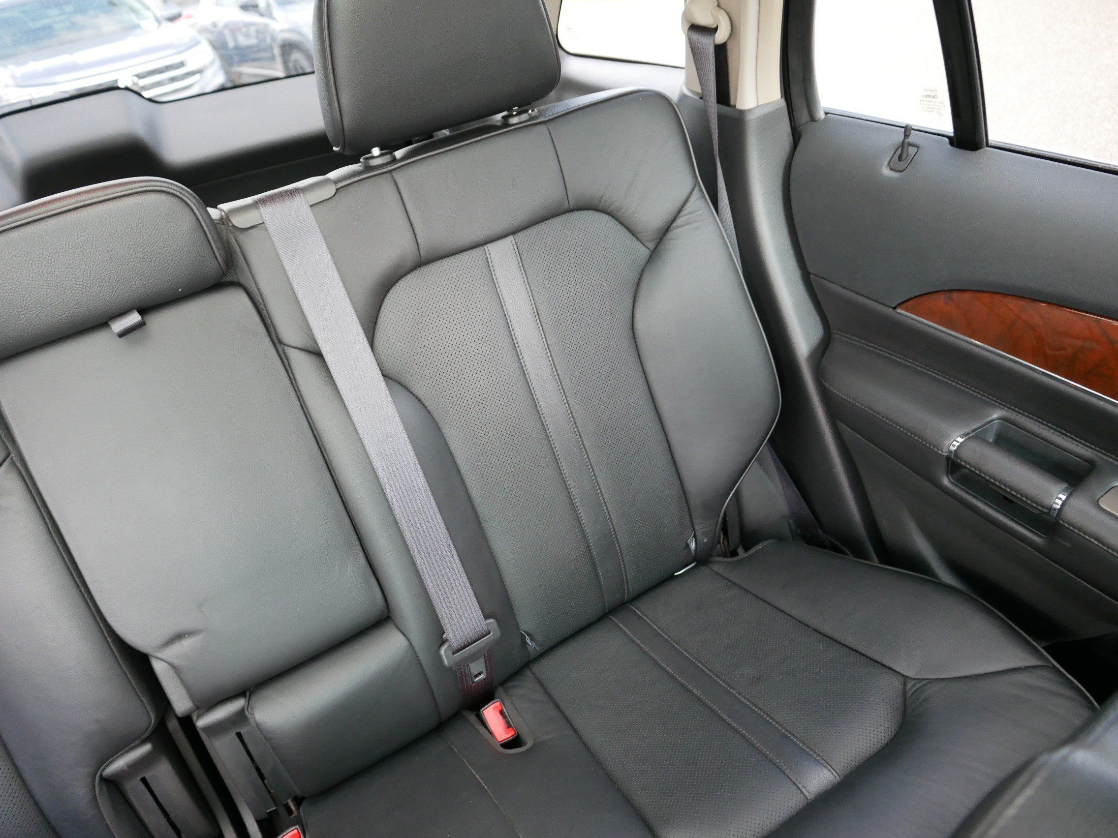 Used 2013 Lincoln MKX AWD image 14