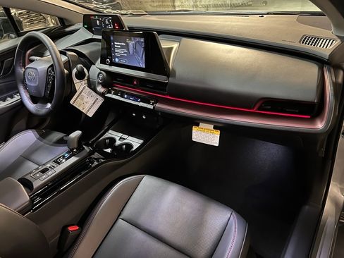 New 2026 Toyota Prius Plug-In Hybrid image 19