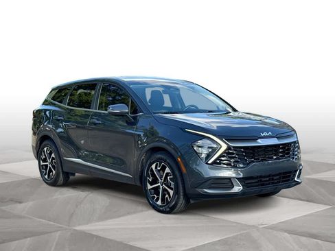 Used 2023 Kia Sportage EX FWD image 2