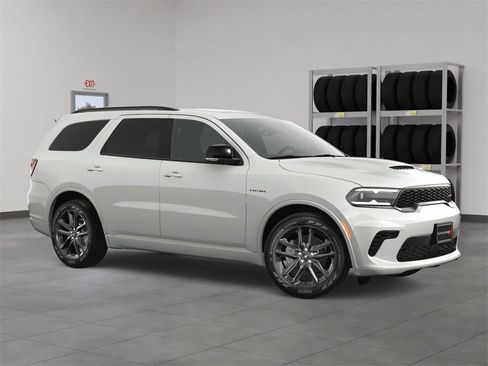 Used 2025 Dodge Durango R/T image 7