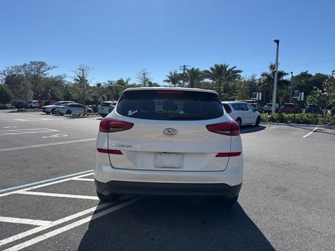 Used 2019 Hyundai Tucson SE image 6