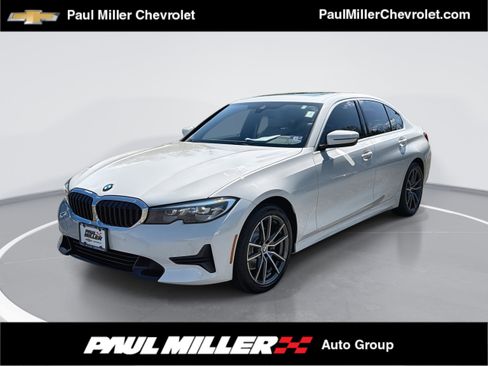 Used 2020 BMW 330i xDrive Sedan w/ Driving Assistance Package AWD/4WD image 1