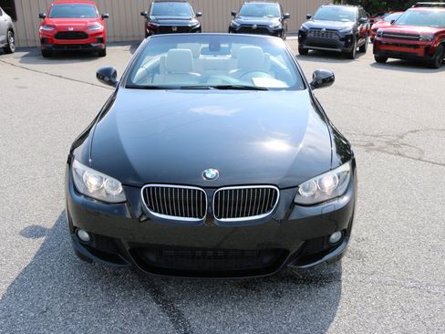Used 2013 BMW 335i Convertible RWD image 11
